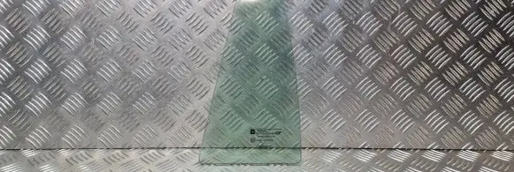 Opel Astra G Rear vent window glass 