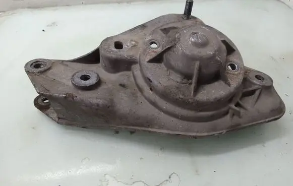 Audi A8 S8 D2 4D Coil spring mount 4D0412392E