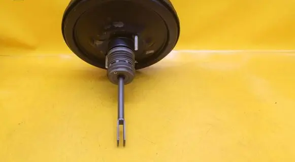 Opel Astra H Brake booster 13142359
