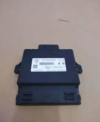 Porsche Cayenne (92A) Voltage converter/converter module 7PP959663E 7PP959663 111001912