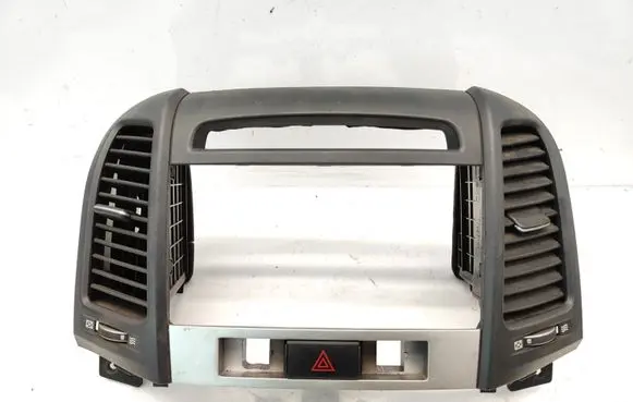 Hyundai Santa Fe Dash center air vent grill 974202B000