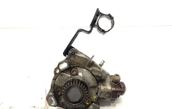 Ford Mondeo MK V Fuel injection high pressure pump 9674984480