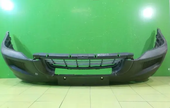 Volkswagen Crafter Front bumper PRZOD UP198