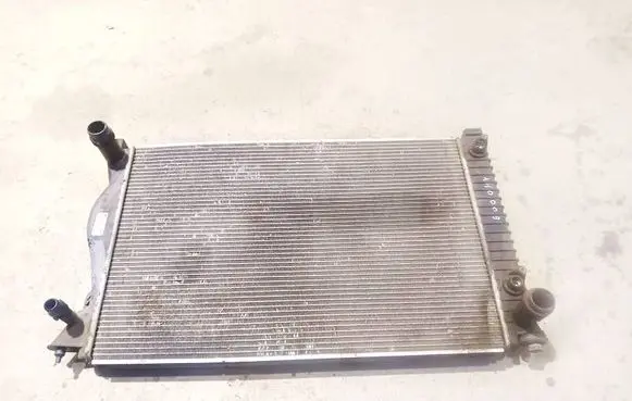 Audi A6 S6 C6 4F Coolant radiator