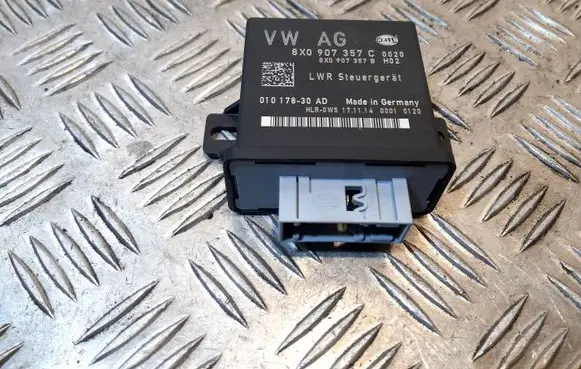 Audi Q3 8U Light module LCM 8X0907357C
