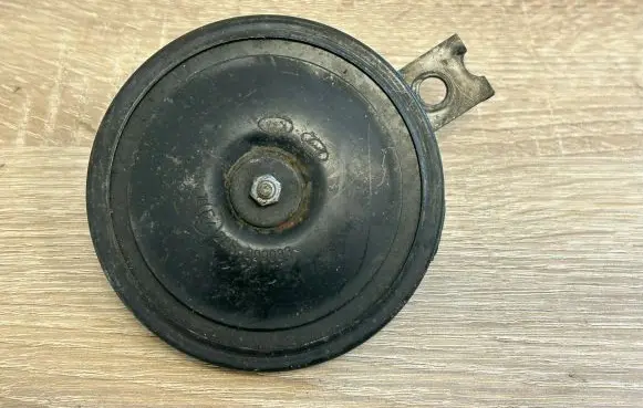 Hyundai Santa Fe Horn signal 9662026100