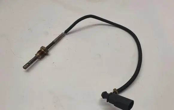 Exhaust gas temperature sensor