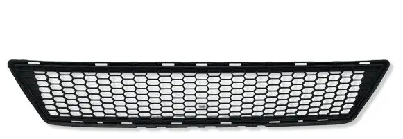 Toyota Verso Front bumper lower grill 531120F040