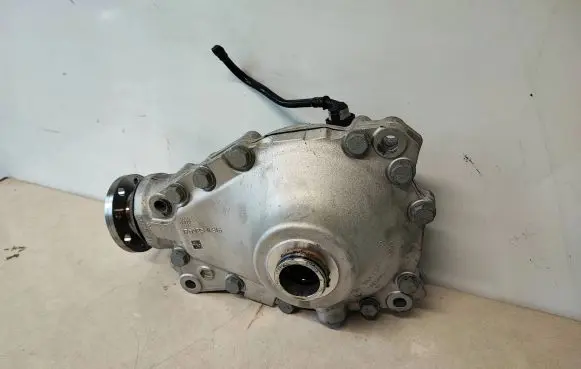 BMW 4 G22 G23 G24 G26 Front differential 8635703