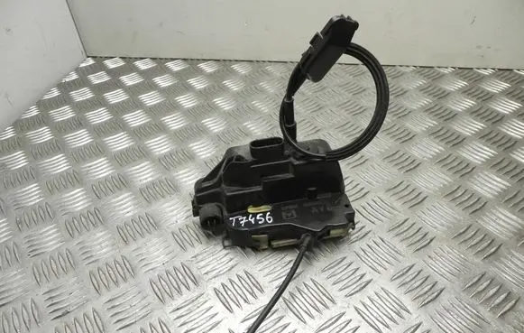 Renault Laguna II Front door lock 000662Z98 T7456