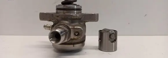 Audi A1 In-tank fuel pump 04E127027M