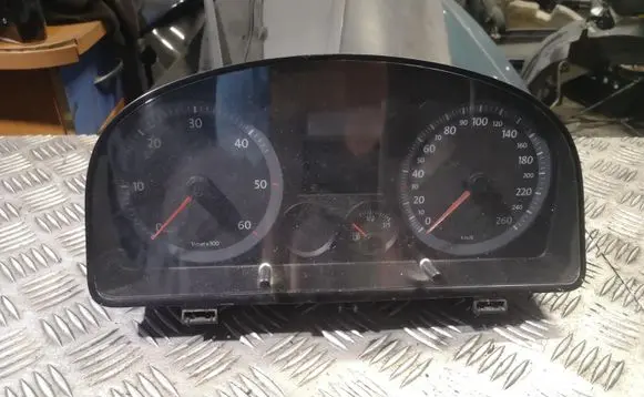 Volkswagen Caddy Speedometer (instrument cluster) 2k0920843a