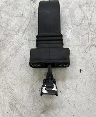 Audi A4 S4 B8 8K Rear door check strap stopper 8K0839267B