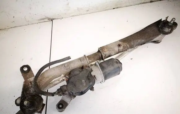 Subaru Impreza III Front wiper linkage and motor 38379bl 38379-bl