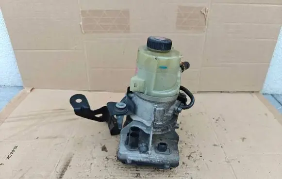 Power steering pump