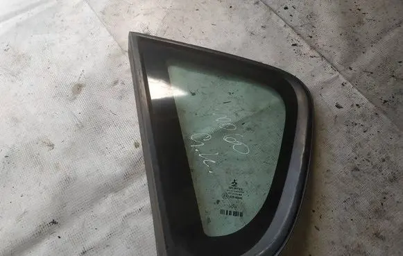 Mitsubishi Colt Rear side window as2
