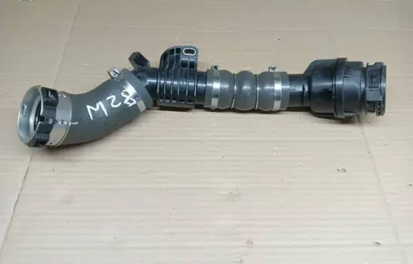 Renault Clio V Intercooler hose/pipe 1199355S01