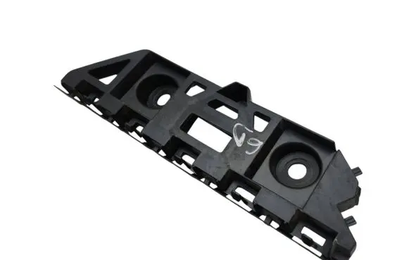 Rear bumper mounting bracket
