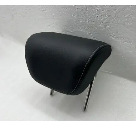 Audi Q2 - Rear seat headrest 
