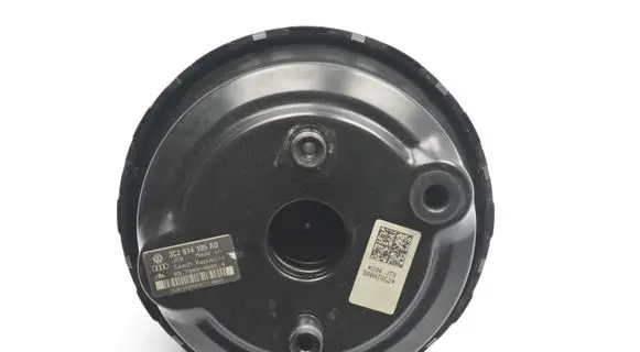Volkswagen PASSAT CC Brake booster 3C2614105
