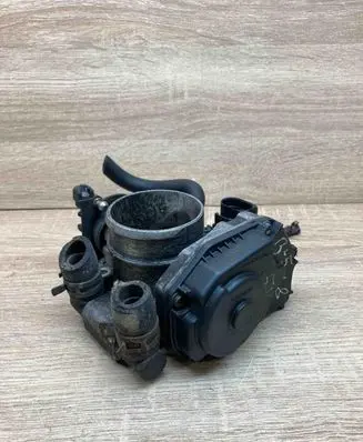 Audi A4 S4 B5 8D Throttle valve 408237212