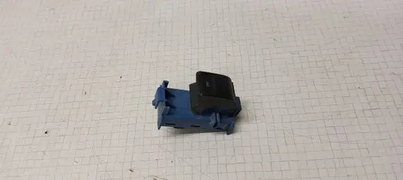 Toyota Verso Electric window control switch 8481005070 30170440