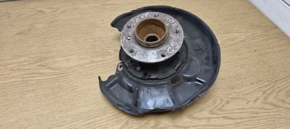 BMW 1 E82 E88 Rear wheel hub 33326774810