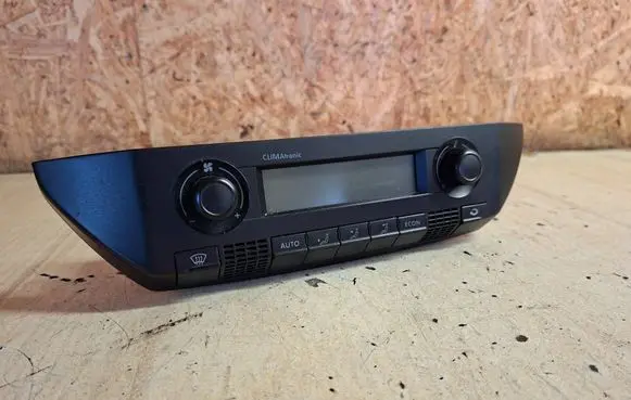 Volkswagen Polo IV 9N3 Climate control unit 6Q0907044E 412206017007