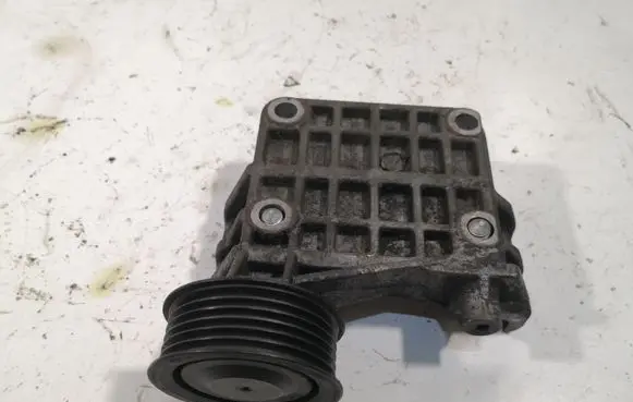 Audi A6 S6 C6 4F Engine mounting bracket 059903143K