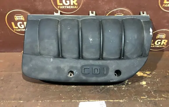 Mercedes-Benz E W211 Engine cover (trim) A6470100167