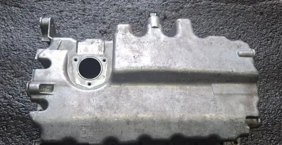 Volkswagen PASSAT B6 Oil sump 03G103603H