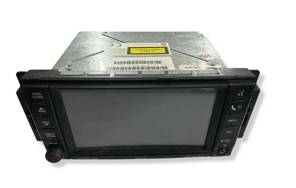 Radio/CD/DVD/GPS head unit
