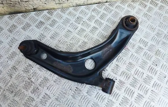 Toyota Yaris Front lower control arm/wishbone 