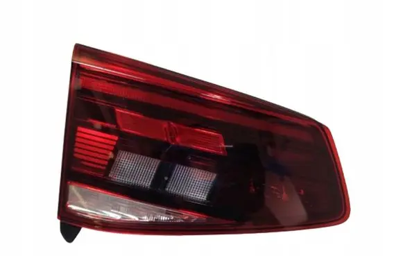 Volkswagen PASSAT B8 Tailgate rear/tail lights 3G9945093J