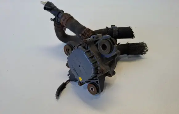 Lexus RX III Electric auxiliary coolant/water pump G904048020 10E271015