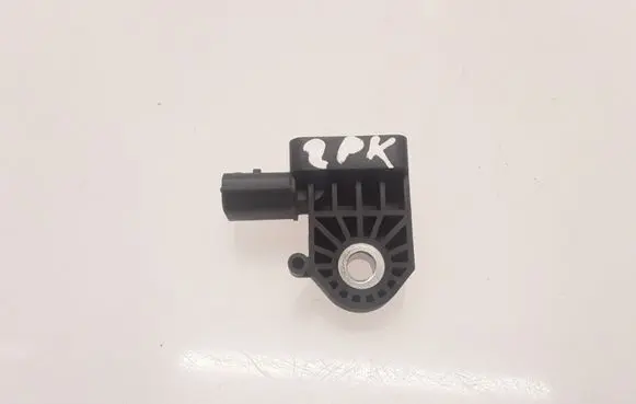 Renault Laguna III Airbag deployment crash/impact sensor 988330004R 610369800