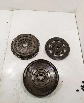 Volvo V70 Clutch set kit 3m517563cf 3m517550d1e