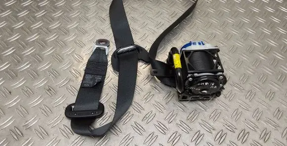 Toyota C-HR I Front seatbelt 73210F4010