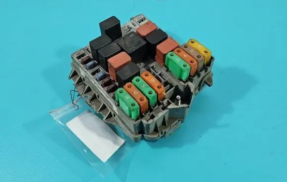 Fiat Linea Fuse box set 51799847 IMPRK1461885