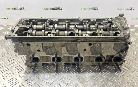 Audi A8 S8 D3 4E Engine head 373AD057 R4273336