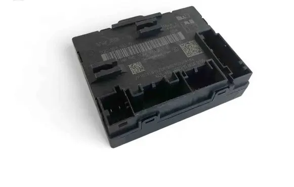 Volkswagen PASSAT B8 Other control units/modules 5Q4959593D
