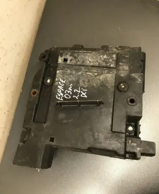 Renault Espace - Grand espace IV Battery tray 8200003065