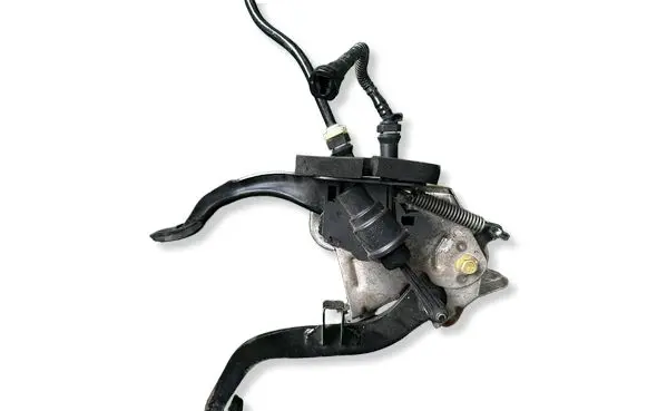 Ford Fiesta Pedal assembly 2S612450AH 2S617A543AD