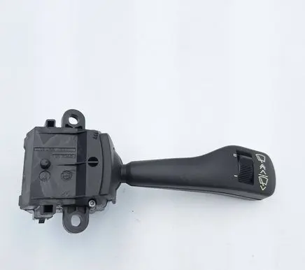 BMW 3 E46 Wiper control stalk 8363669 61318363669 01204020
