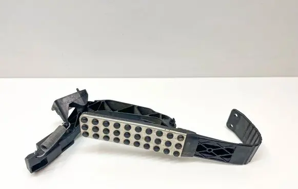 Mercedes-Benz SL R129 Accelerator throttle pedal A1703002282 A1293010920