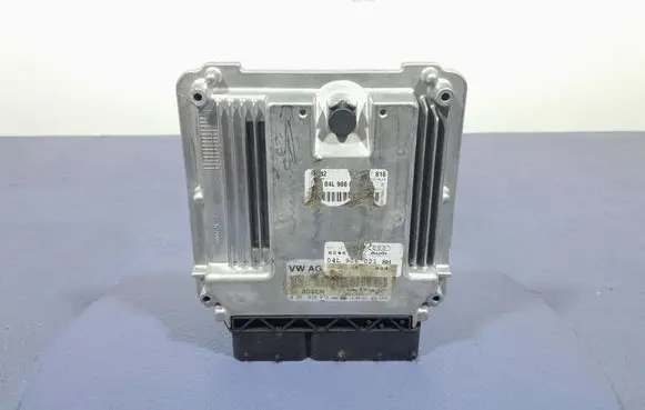 Audi A5 8T 8F Engine control unit/module ECU 04L906021BM