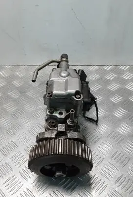 Skoda Octavia Mk1 (1U) Fuel injection high pressure pump 0460401977 038130107D