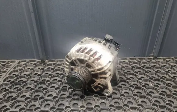 Volvo V60 Generator/alternator 30659390 112024214 TG15C186