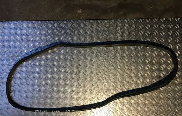 Audi A4 S4 B7 8E 8H Trunk rubber seal (body) 8E9827705P 8E9827705