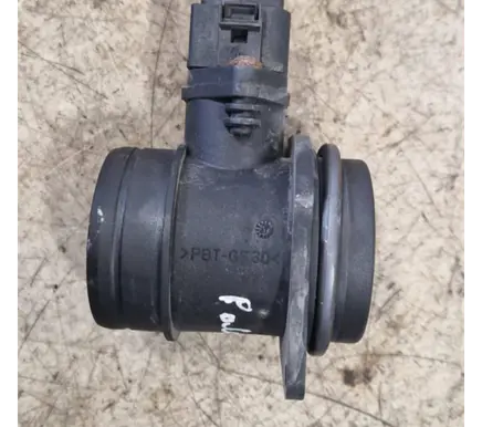 Volkswagen Polo IV 9N3 Mass air flow meter 0281002531 038906461B